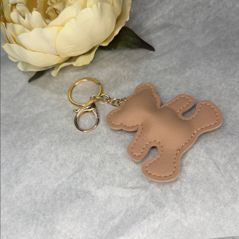 Chic Tan Leather Teddy Bear Keychain - Picture 3 of 3
